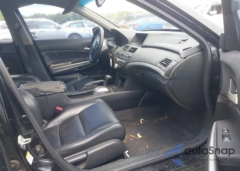 2008 Honda Accord 2.4 Ex-L из США, поврежденный, VIN 1HGCP26888A154805